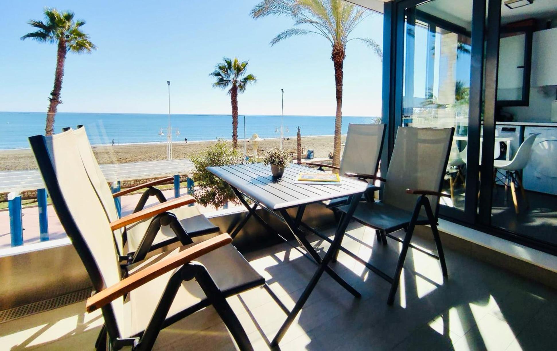 Gran Vivienda De Lujo Frente Al Mar Apartment *